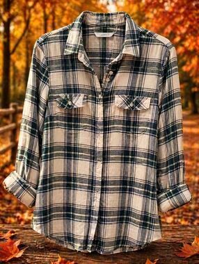 Old Navy Plaid Button Down Shirt Green and Cream Size 1X